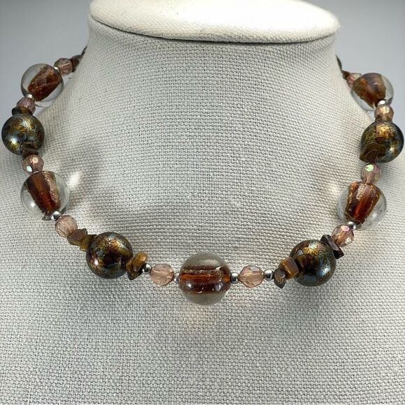 Stunning Unsigned Artisan Foil Glass Tigers Eye Chip Beaded Statement Necklace - Picture 1 of 8